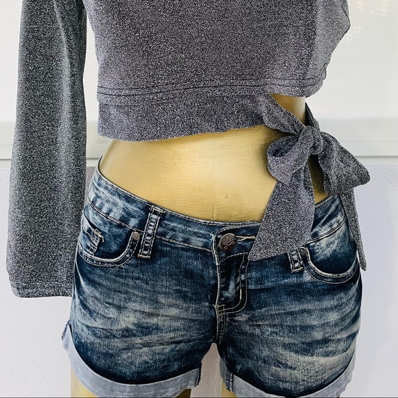 NWT Silver Shimmer UNI SLEEVE With TIES at SIDE Medium - Picture 7 of 12